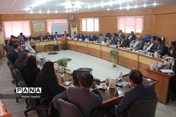 نشست مشترک روسا و معاونان آموزش و پرورش و سازمان دانش‌آموزی استان بوشهر