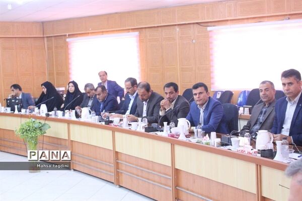 نشست مشترک روسا و معاونان آموزش و پرورش و سازمان دانش‌آموزی استان بوشهر