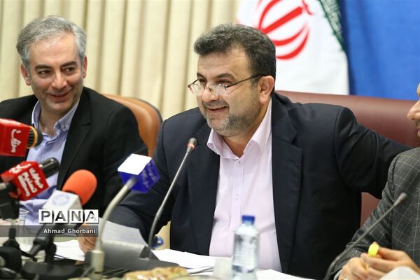 نشست خبری احمدحسین‌زادگان، استاندار مازندران