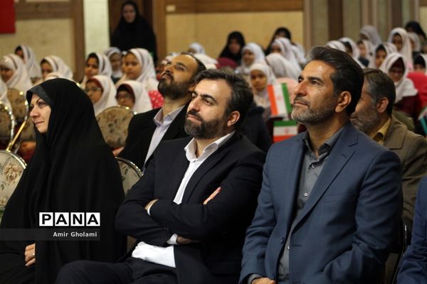 افتتاح کانون فرهنگی، تربیتی دانش‌آموزی امام خمینی (ره) در حرم امام راحل