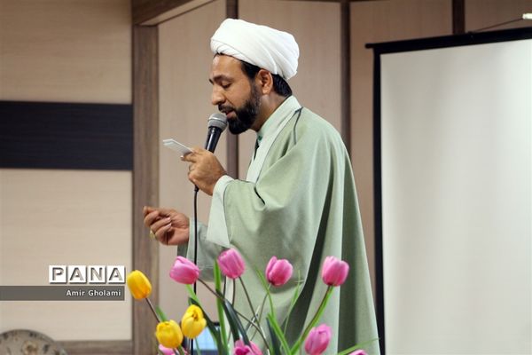 افتتاح کانون فرهنگی، تربیتی دانش‌آموزی امام خمینی (ره) در حرم امام راحل