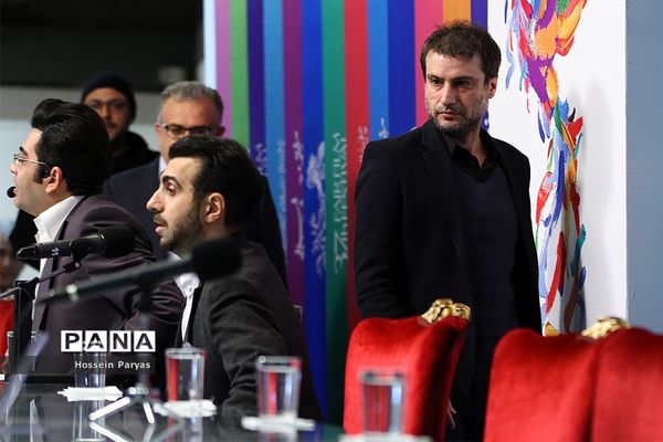 نشست‌های پرسش و پاسخ فیلم‌های اولین روز سی و هفتمین جشنواره فیلم فجر