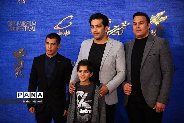 در حاشیه اولین روز سی و هفتمین جشنواره فیلم فجر