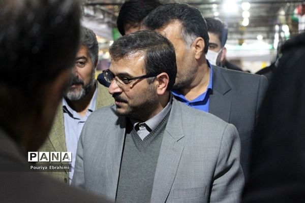 افتتاح نمایشگاه دستاوردهای چهل ساله انقلاب در بیرجند