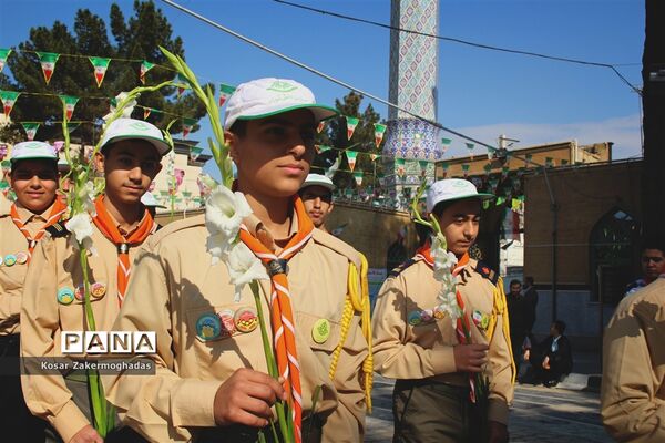 غبار روبی مزار شهدا شهرستان رباط کریم