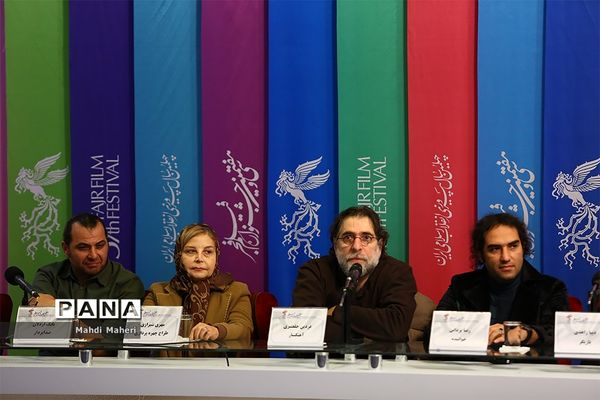 نشست‌های پرسش و پاسخ فیلم‌های دومین روز سی و هفتمین جشنواره فیلم فجر