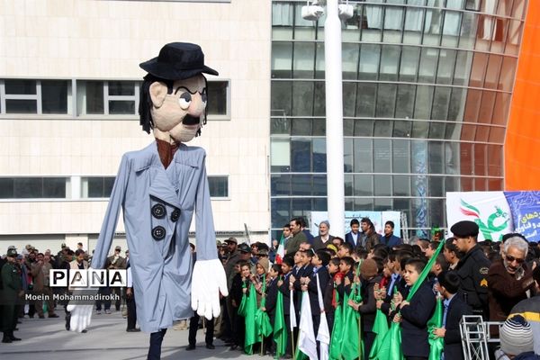 بزرگداشت چهلمین سالگرد ورود امام خمینی به ایران در مشهد