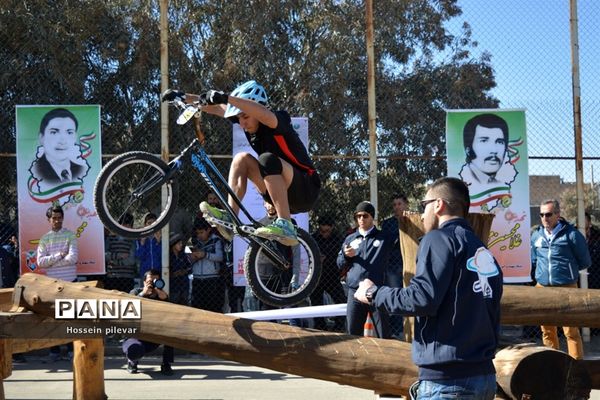 برگزاری مسابقات دوچرخه‌سواری در بیرجند