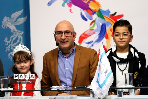 نشست‌های پرسش و پاسخ فیلم‌های سومین روز سی و هفتمین جشنواره فیلم فجر