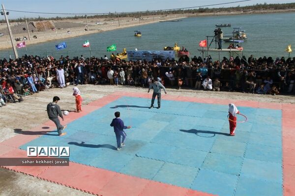 برگزاری همایش بزرگ پیاده‌روی خانوادگی در شهرستان زهک