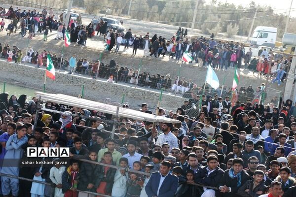 برگزاری همایش بزرگ پیاده‌روی خانوادگی در شهرستان زهک