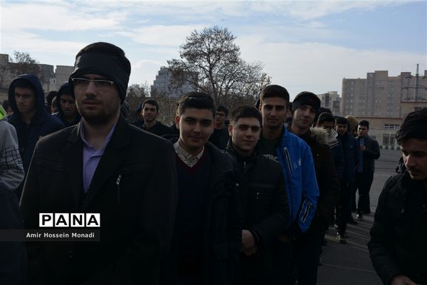 مراسم زنگ انقلاب در مدرسه شهید رضایی ناحیه یک تبریز