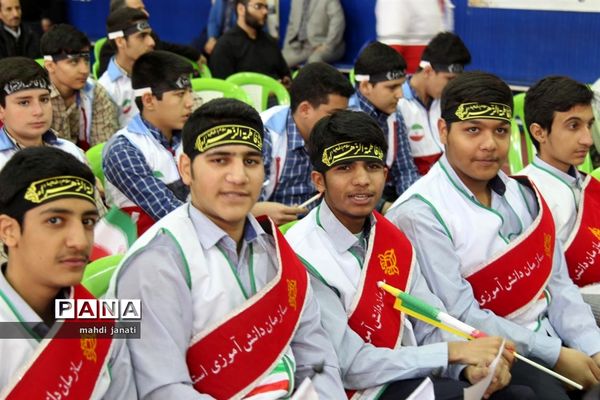 نواختن زنگ انقلاب در قم