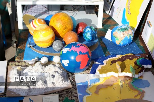 آیین نواختن زنگ انقلاب در مدارس استان فارس