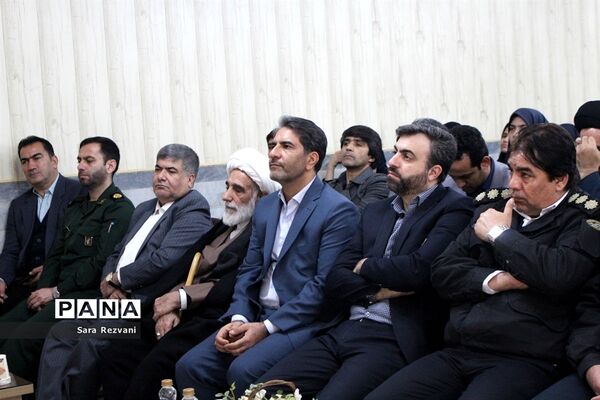 نواخته شدن زنگ انقلاب اسلامی در اسلامشهر