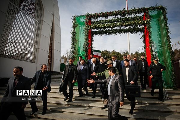 افتتاح نمایشگاه ملی دستاوردهای انقلاب اسلامی و دفاع مقدس