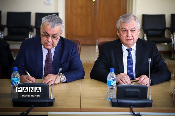 دیدار نماینده ویژه رئیس جمهور روسیه در امور سوریه با دستیار ارشد وزیر امورخارجه