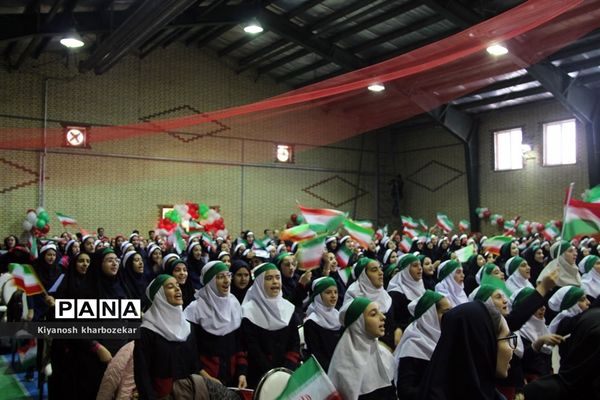 آیین نواختن زنگ انقلاب در مدرسه شهید ساکو مجنونیانس ارومیه