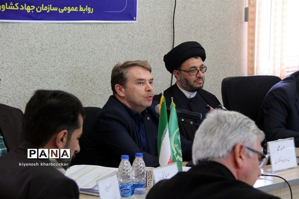 نشست مطبوعاتی رئیس سازمان جهاد کشاورزی آذربایجان غربی