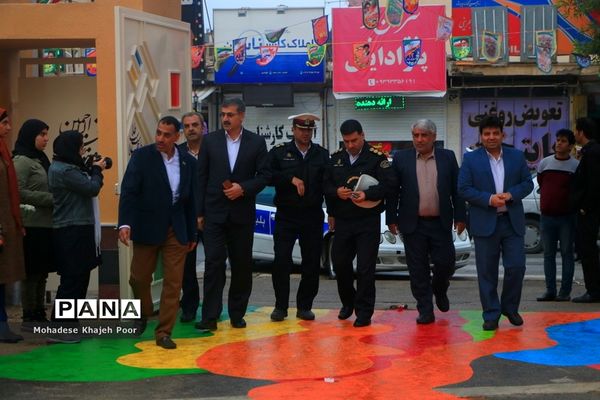 نواختن زنگ انقلاب در مدارس استان بوشهر-1