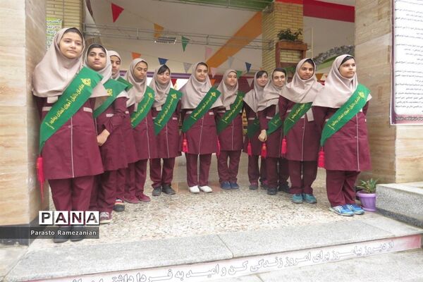مراسم زنگ انقلاب در دبیرستان شهید سهام خیام بوشهر