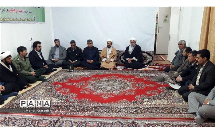 دیدار مدیران خوسف با امام جمعه شهرستان  به مناسبت دهه فجر