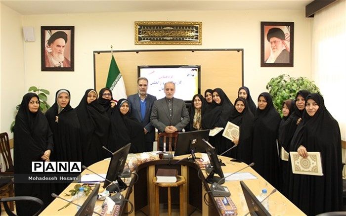 فراخوان شعر فاطمی در مدارس استان