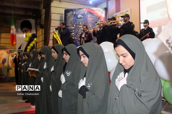 زنگ انقلاب در مدارس استان همدان