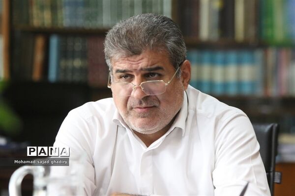 اولین جلسه ستاد گرامیداشت مقام معلم