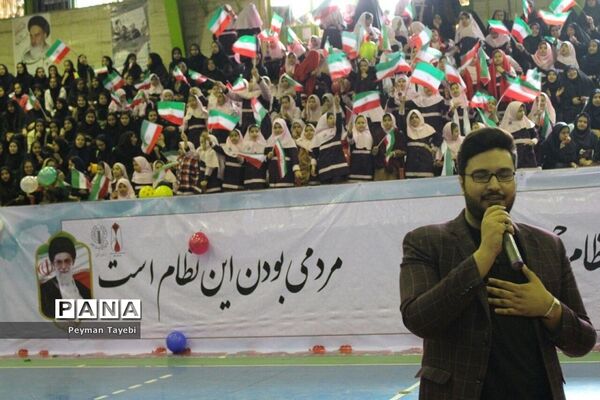 زنگ انقلاب در سالن انقلاب شهرستان سمنان