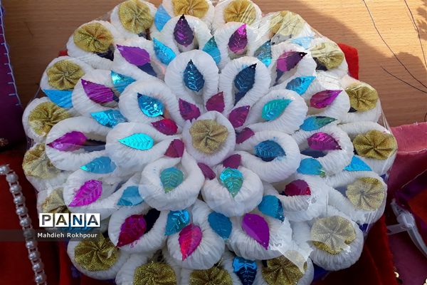 برگزاری بازارچه کاروفناوری دردبستان دخترانه علامه حلی