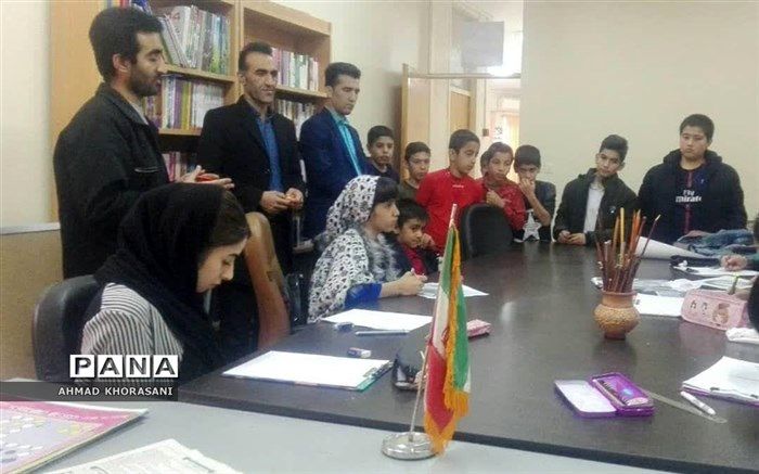 گردش علمی دانش آموزان برای آموزش هنرهای مختلف