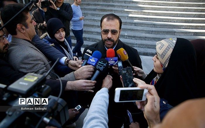 از گرانی مواد غذایی تا نقض حقوق مصرف‌کنندگان؛ روایت امیری از مصایب نبود وزارت بازرگانی در ایران