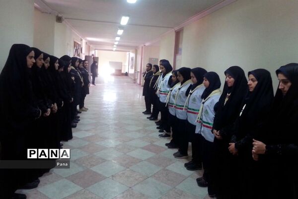 مراسم سوگواری ایام فاطمیه اعضای تشکل پیشتازان دبیرستان خدیجه کبری(س) سراب