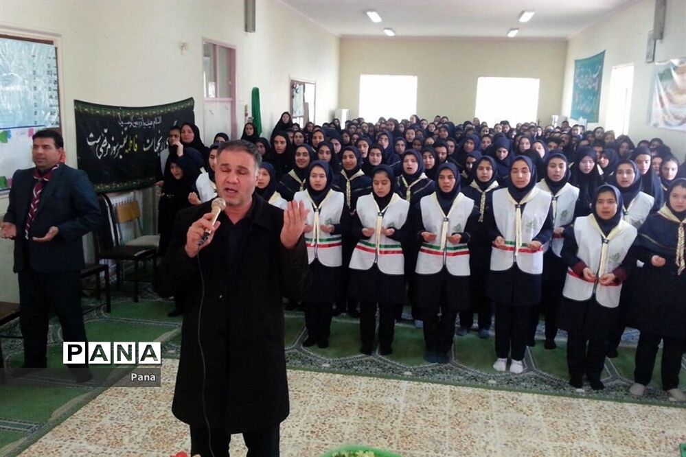 مراسم سوگواری ایام فاطمیه اعضای تشکل پیشتازان دبیرستان خدیجه کبری(س) سراب
