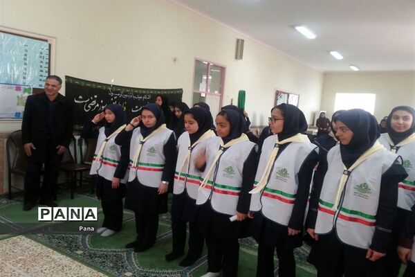 مراسم سوگواری ایام فاطمیه اعضای تشکل پیشتازان دبیرستان خدیجه کبری(س) سراب