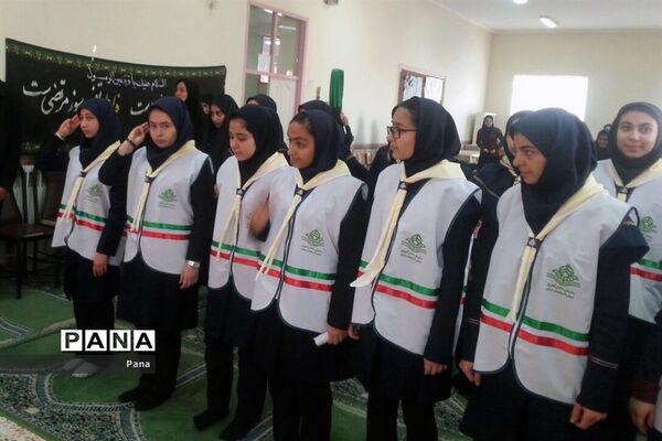 مراسم سوگواری ایام فاطمیه اعضای تشکل پیشتازان دبیرستان خدیجه کبری(س) سراب