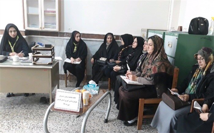 جلسه مجمع مربیان و مدرسین استان برگزار شد