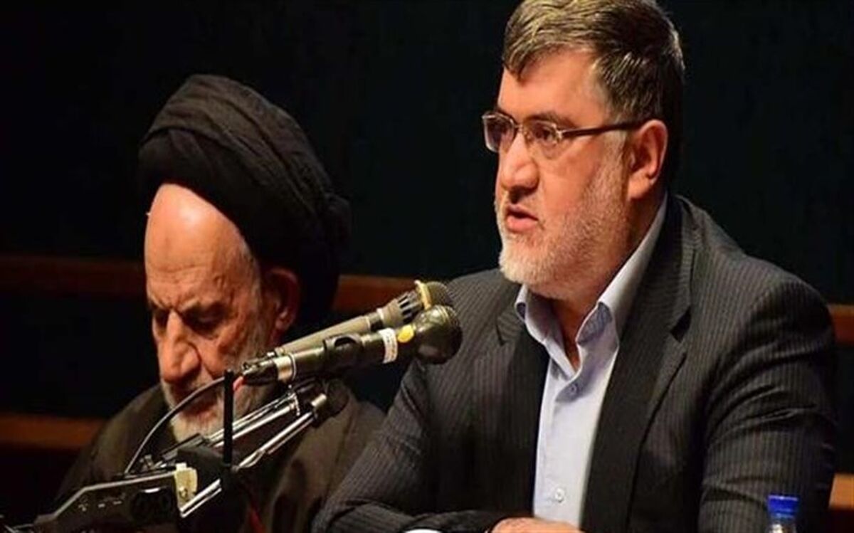 استاندار خراسان جنوبی  :دشمنان از روی استیصال به دنبال تحریم های اقتصادی هستند