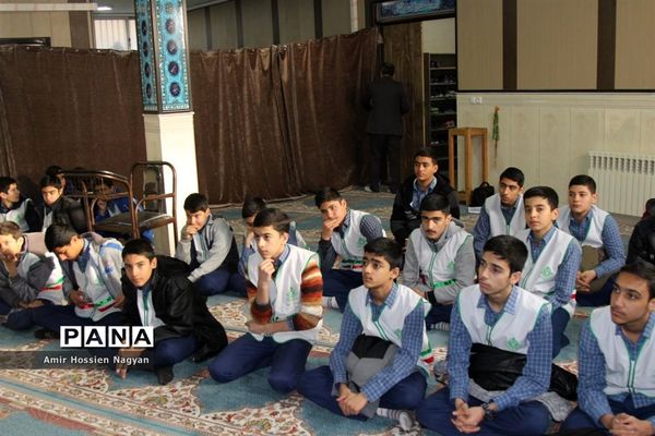 آغاز سومین دوره طرح ملی گردشگری دانش‌آموزی در قم