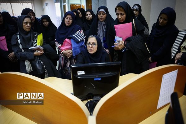 نخستین جشنواره دانش‌آموزی دوستداران آرشیو ملی ایران