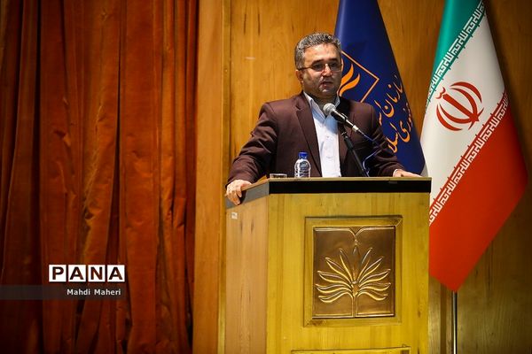 نخستین جشنواره دانش‌آموزی دوستداران آرشیو ملی ایران