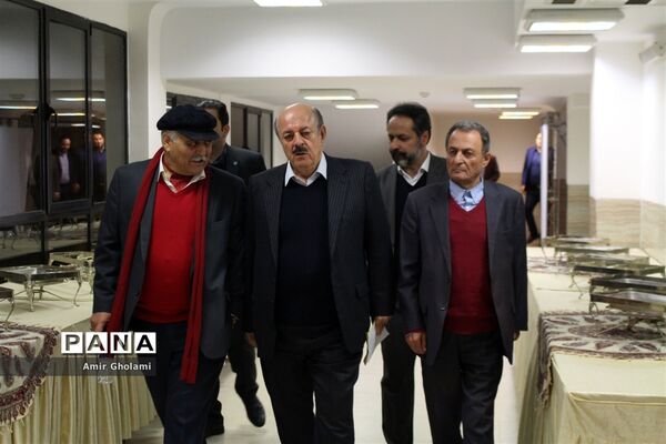 نمایش فاخر رستم و سهراب