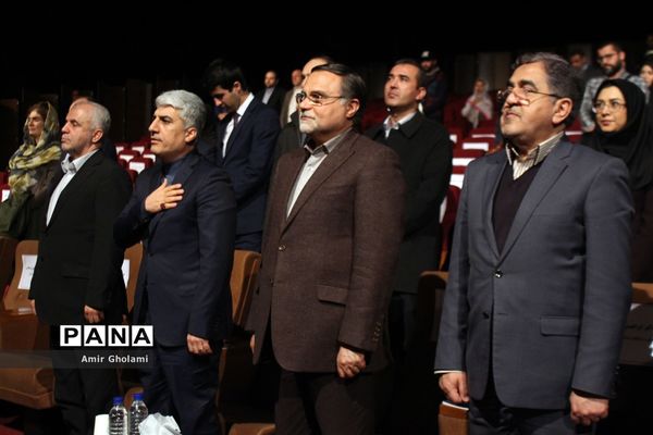 نمایش فاخر رستم و سهراب