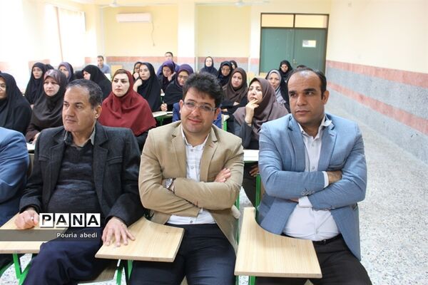 کارگاه آموزشی فرهنگ‌سازی نماز در خانواده