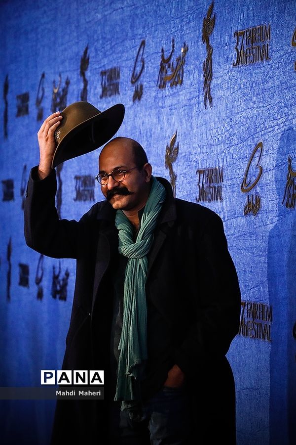 در حاشیه پنجمین روز سی و هفتمین جشنواره فیلم فجر