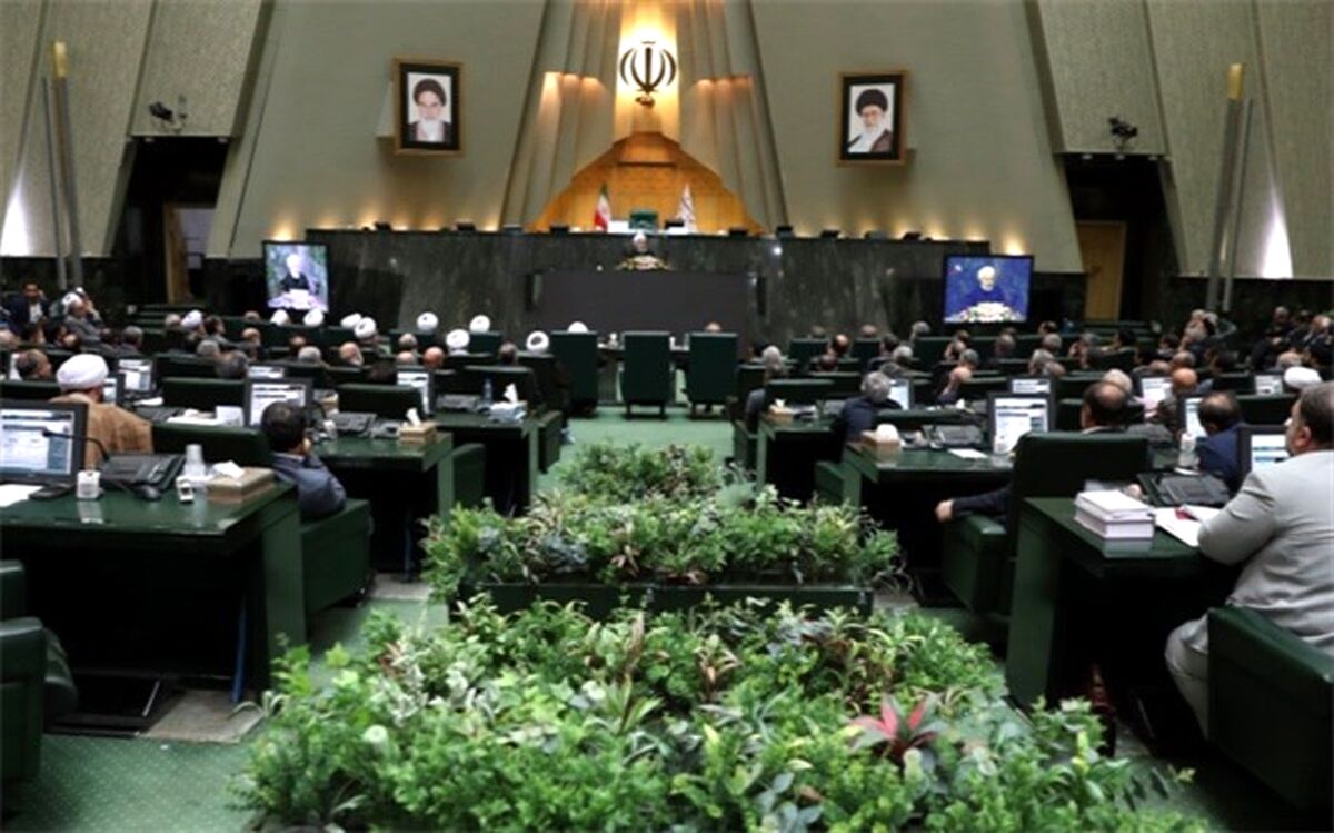 حاشیه‌های روز آرام بهارستان؛ روایت فردی که بی‌مخالف وزیر شد