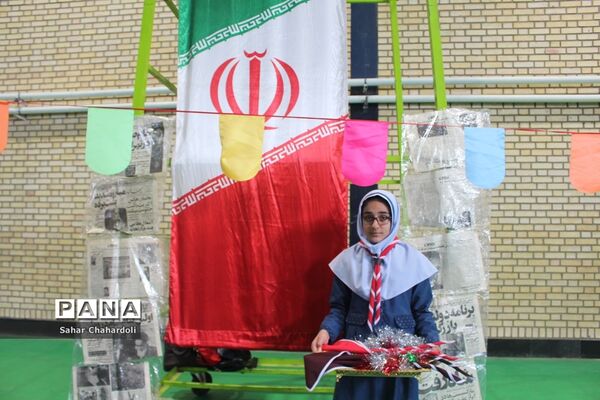 مراسم تحلیف دستمال گردن با حضور رئیس سازمان دانش‌آموزی استان همدان