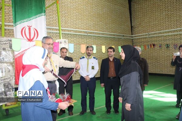 مراسم تحلیف دستمال گردن با حضور رئیس سازمان دانش‌آموزی استان همدان