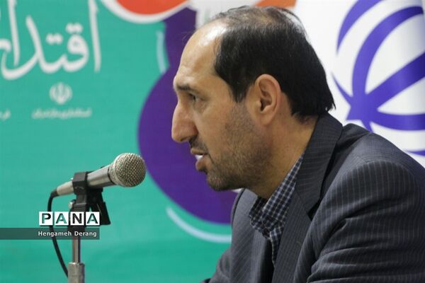 نشست خبری مدیرکل بنیاد مسکن مازندران در نمایشگاه دستاوردهای انقلاب